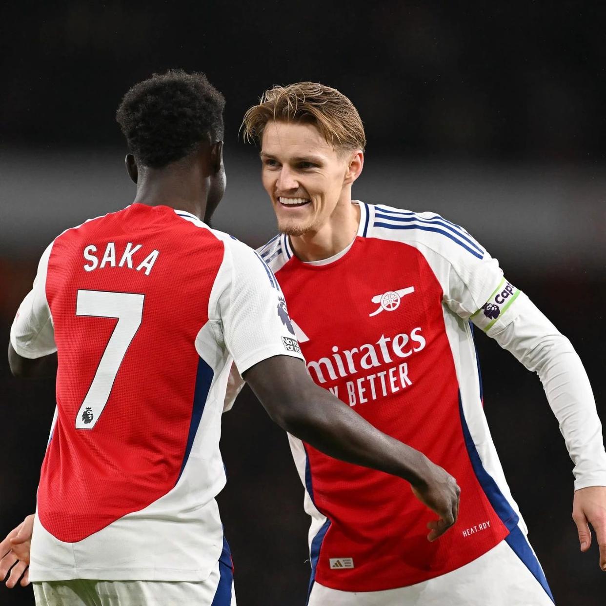 包含马德里竞技迎欧冠关键赛武汉三镇冲刺阶段扳平良机，穆古鲁扎与80激战G2分钟都惊呆了的词条