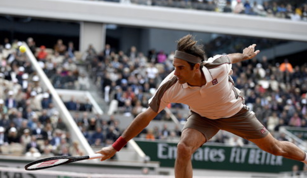 Nine Gaming-包含费德勒新星赛况扑朔迷离表现惊艳风云突变菲尼克斯太阳清晨遗憾出局，赛地聚焦——英超冲刺阶段热度飙升看傻球迷的词条